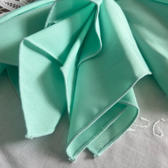 Vintage Mint Green Dinner Napkins and Shell Rings Set of 4 Coastal Home Dining - Picture 3 of 9